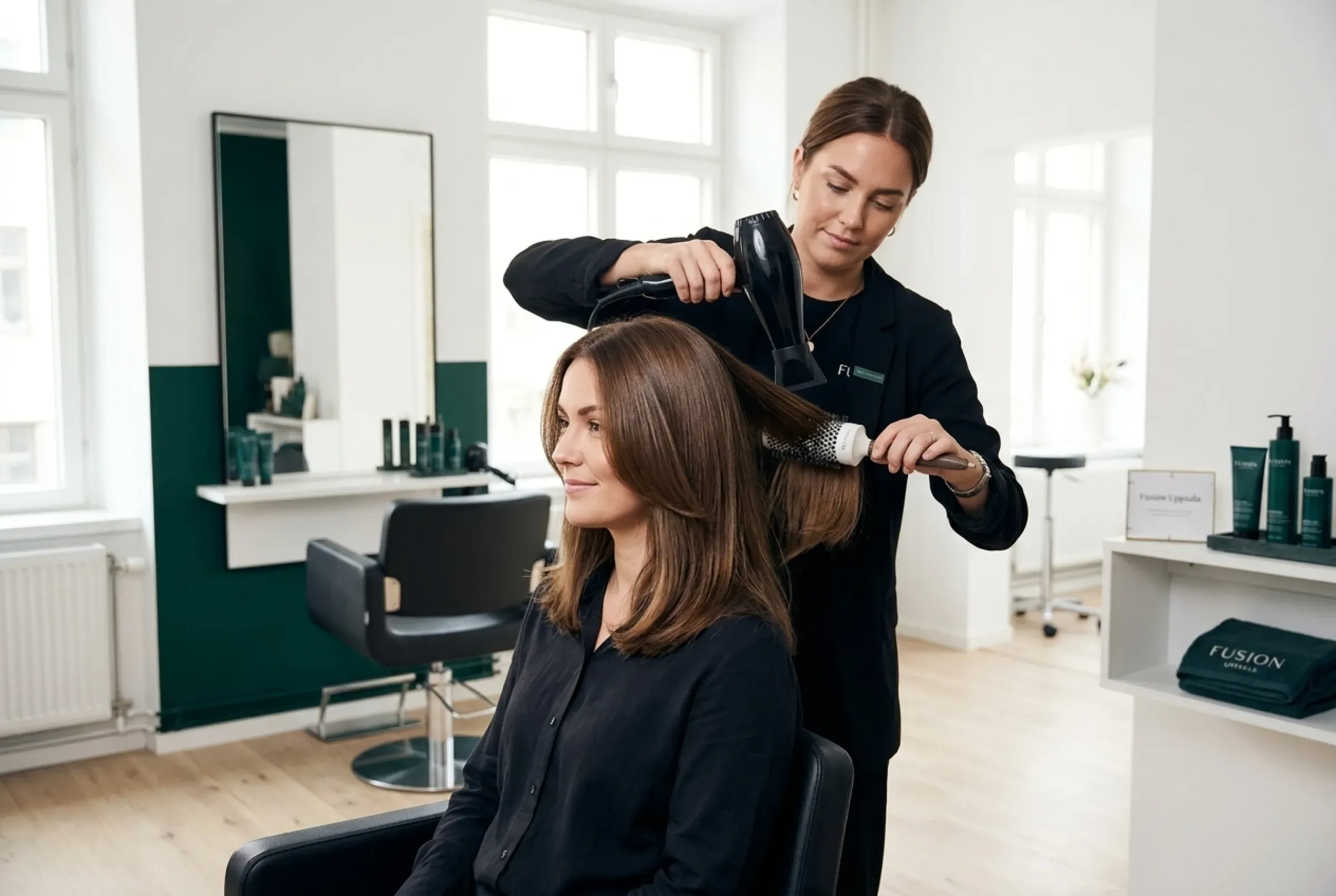Vård och styling av hår hos Fusion i Uppsala
